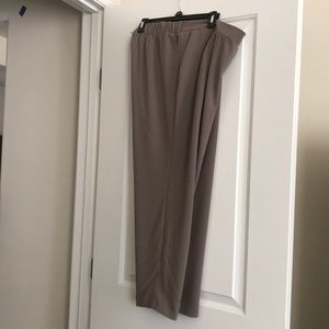 Beige Jessica Smith dress pants